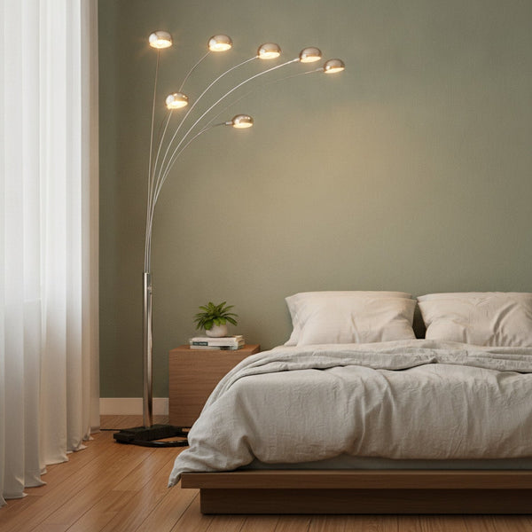 Warm, flattering light