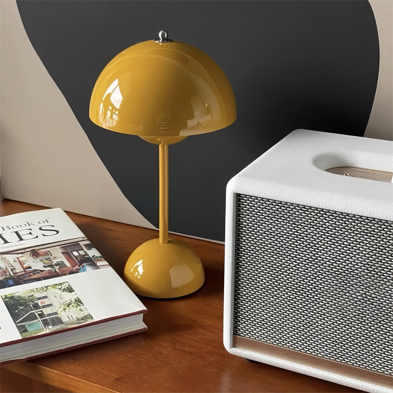 Touch Wireless Mushroom-Shaped Table Lamp
