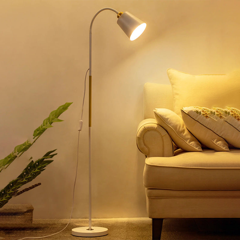 Minimalist Floor Lamp with Round PVC Shade