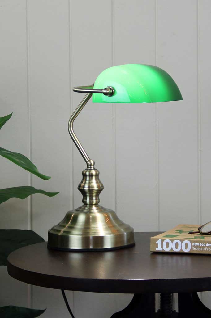 Bankiera Desk Lamp