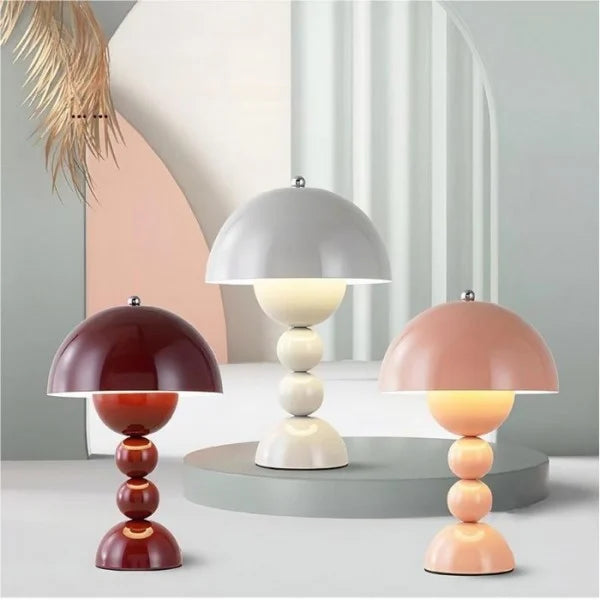 Nordic Floral Table Lamp in Colors