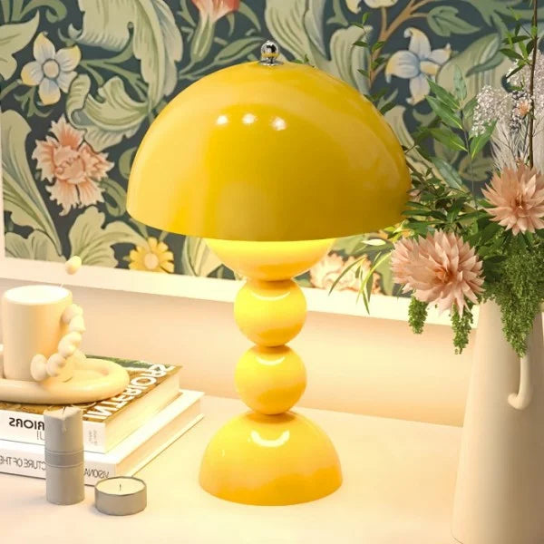 Nordic Floral Table Lamp in Colors