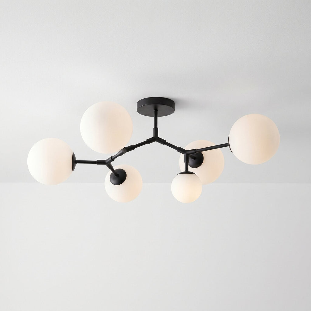 Szklana Lampa Sufitowa 5-Globów LED — widok z innej perspektywy